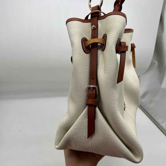 Dooney & Bourke Pebble Leather Maurizia Twist Strap Hobo White - Picture 14 of 16